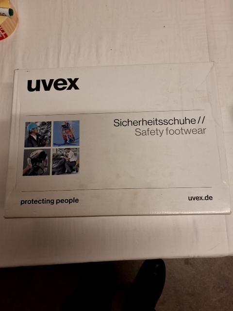 Uvex sikkerhedssko nye str. 38